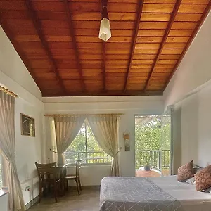 Habitación en casa particular E-stay Hanthana, Kandy